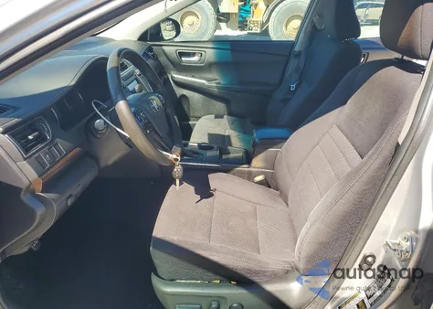 2016 Toyota Camry Le z USA, uszkodzony, nr VIN 4T1BF1FK7GU162969